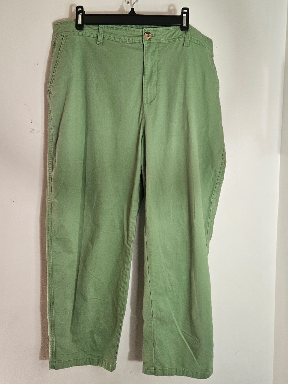 JOE FRESH 16W LIME CAPRIS PLUS SIZE